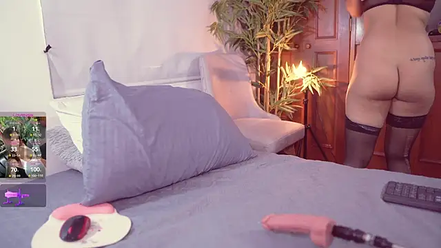 Snapshot of Lucy_fit chatting on October 2025 11:09:01 AM Lucy fit online show from October 2025 11:09:01 AM