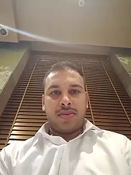 Snapshot of vishnuvinod_india chatting on November 2025 01:47:02 PM vishnuvinod india online show from November 2025 01:47:02 PM