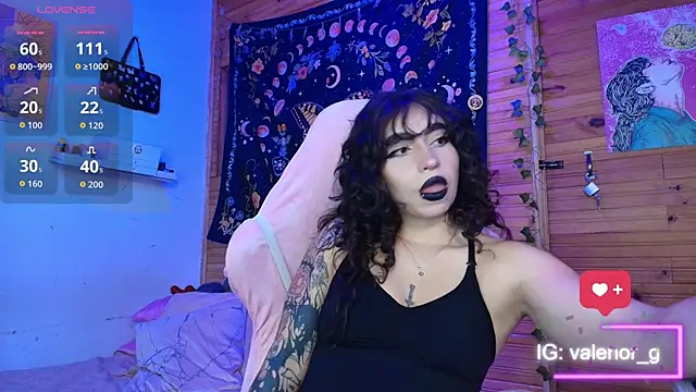 valenor  online show from October 2025 02:10:01 AM