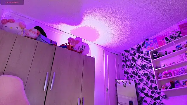 valenor  online show from June 2026 03:05:02 AM