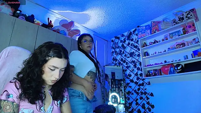 valenor  online show from May 2026 04:11:02 AM