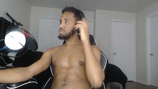 Snapshot of ChrisVacher chatting on March 2026 10:02:02 PM ChrisVacher online show from March 2026 10:02:02 PM