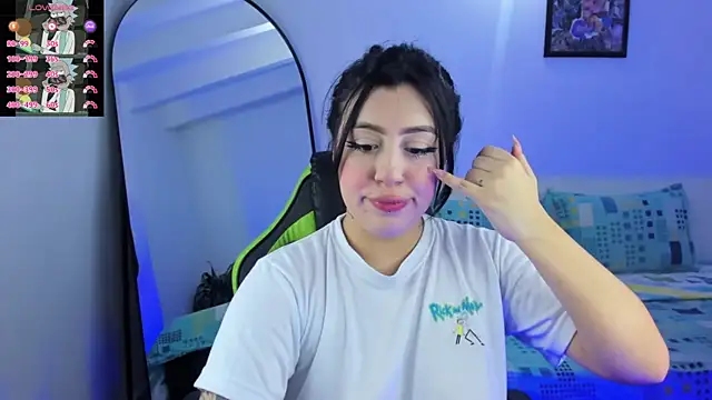 caroline23 x online show from February 2025 02:47:02 AM