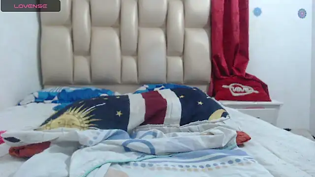 AmmyCollins online show from April 2026 02:30:02 AM