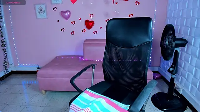 DannaBerry online show from March 2025 05:50:02 PM