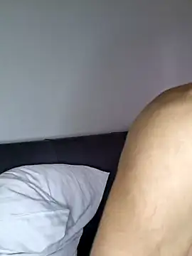 Snapshot of Drkats chatting on October 2025 02:40:01 PM Drkats online show from October 2025 02:40:01 PM