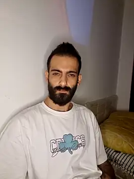 Snapshot of Drkats chatting on December 2025 04:02:02 PM Drkats online show from December 2025 04:02:02 PM