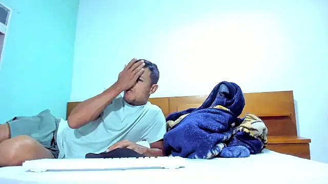 Maik James online show from October 2025 08:49:02 AM