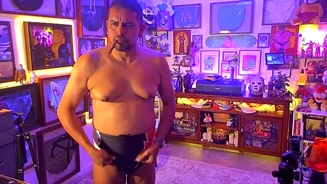 Briefs bud online show from November 2025 02:44:02 AM