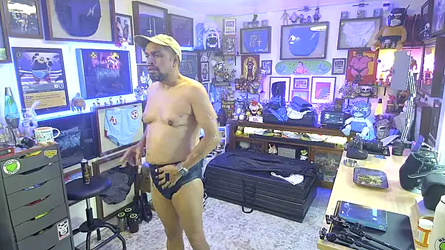 Briefs bud online show from April 2026 10:13:01 PM