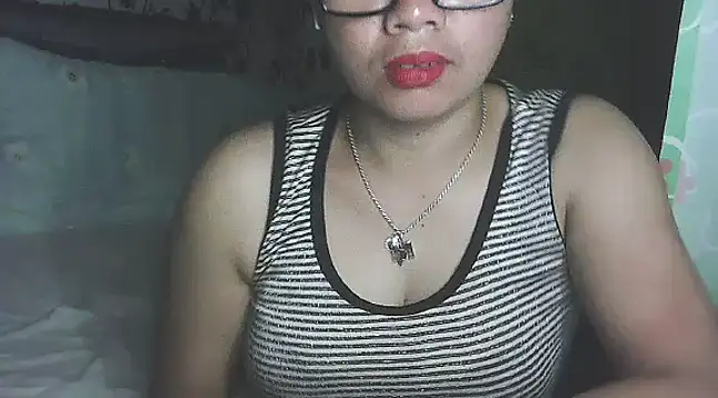 Snapshot of lovely_samxxx24 chatting on February 2025 10:53:01 PM lovely samxxx24 online show from February 2025 10:53:01 PM
