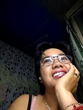 Snapshot of lovely_samxxx24 chatting on September 2025 08:33:01 PM lovely samxxx24 online show from September 2025 08:33:01 PM