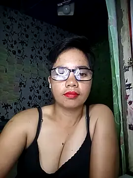 Snapshot of lovely_samxxx24 chatting on March 2025 06:26:02 PM lovely samxxx24 online show from March 2025 06:26:02 PM