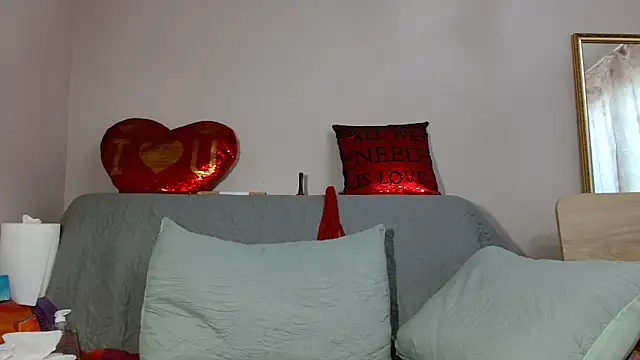 x  KHALEESI  x online show from October 2025 02:46:01 PM