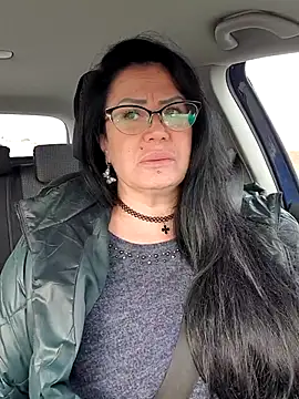 x  KHALEESI  x online show from October 2025 07:30:02 AM