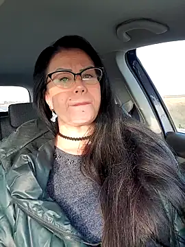 x  KHALEESI  x online show from October 2025 05:55:02 AM