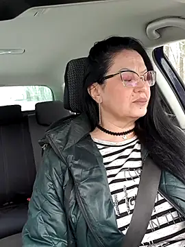 x  KHALEESI  x online show from February 2026 09:22:01 AM