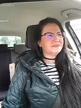 x  KHALEESI  x online show from February 2026 01:12:01 PM