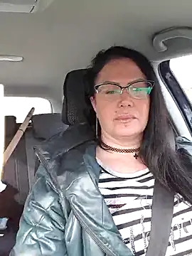 x  KHALEESI  x online show from March 2025 12:38:02 PM