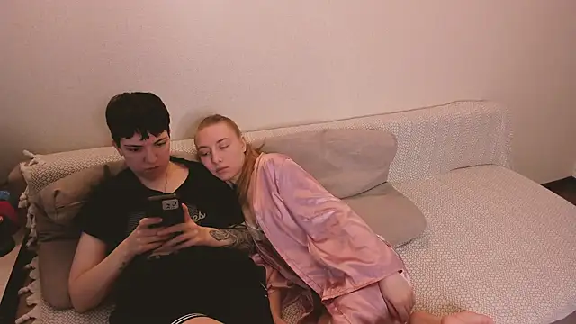 secret dreams   online show from April 2026 01:05:02 PM