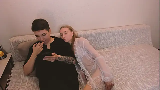 secret dreams   online show from February 2026 01:54:01 PM