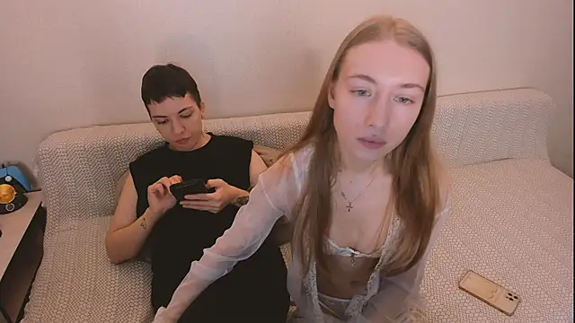 secret dreams   online show from February 2026 07:13:01 PM