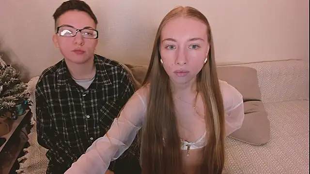 secret dreams   online show from January 2026 05:49:02 PM