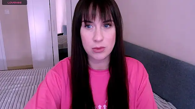 LadyStacy online show from April 2026 10:18:02 AM