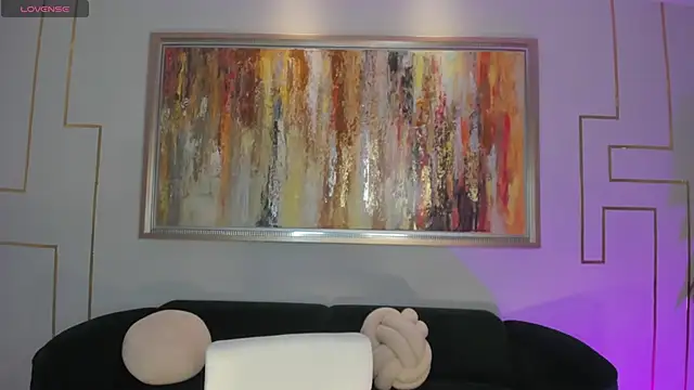 NiaHolland online show from February 2026 11:50:02 PM