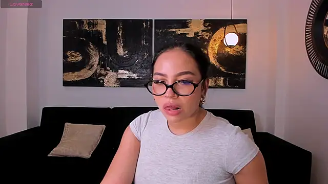 MollyJones  online show from July 2026 07:31:01 PM