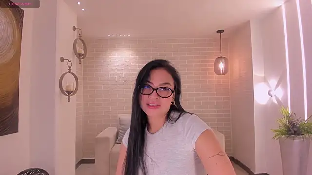 MollyJones  online show from July 2026 12:16:01 PM