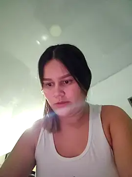 sweet lucia online show from November 2025 10:26:02 PM