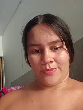 sweet lucia online show from February 2026 05:57:02 PM