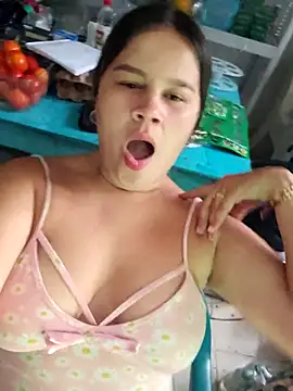 sweet lucia online show from December 2025 02:07:02 PM