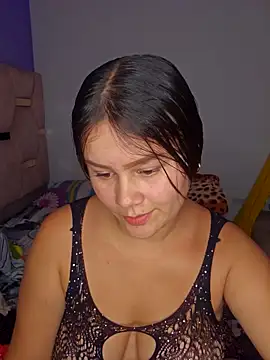 Snapshot of sweet_lucia chatting on March 2026 08:29:01 PM sweet lucia online show from March 2026 08:29:01 PM