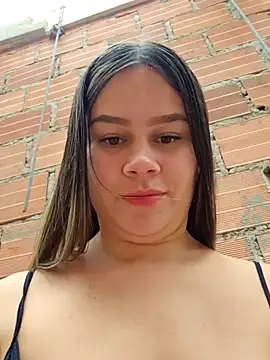 Snapshot of sweet_lucia chatting on March 2026 03:18:01 PM sweet lucia online show from March 2026 03:18:01 PM
