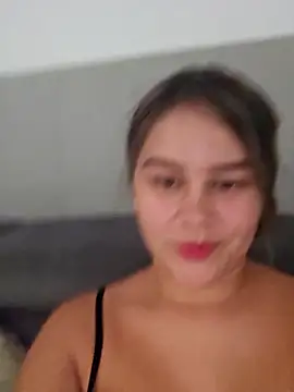 Snapshot of sweet_lucia chatting on February 2025 02:23:01 PM sweet lucia online show from February 2025 02:23:01 PM