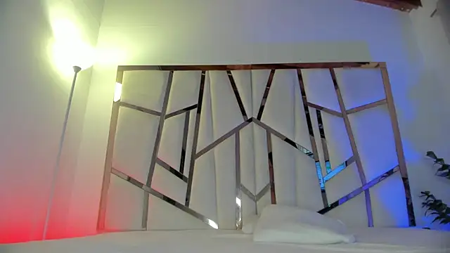 hot booty  online show from July 2026 10:51:02 PM