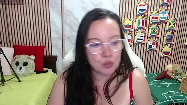 Snapshot of Sonialorens_ chatting on July 2026 09:21:01 PM Sonialorens online show from July 2026 09:21:01 PM