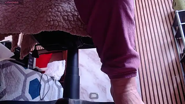 Sonialorens  online show from March 2026 04:10:01 PM