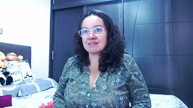 Snapshot of Sonialorens_ chatting on September 2025 04:16:01 PM Sonialorens  online show from September 2025 04:16:01 PM