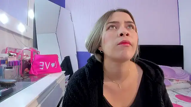 Snapshot of Byanca_Winklar chatting on February 2025 05:06:01 PM Byanca Winklar online show from February 2025 05:06:01 PM