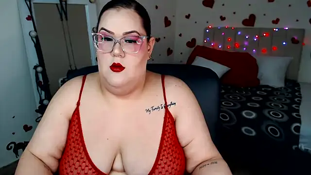GiannaMorrys online show from May 2026 03:35:02 AM