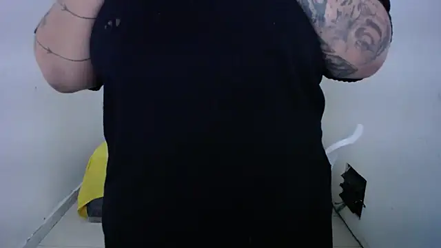 Snapshot of tianasex chatting on January 2025 06:32:02 PM tianasex online show from January 2025 06:32:02 PM