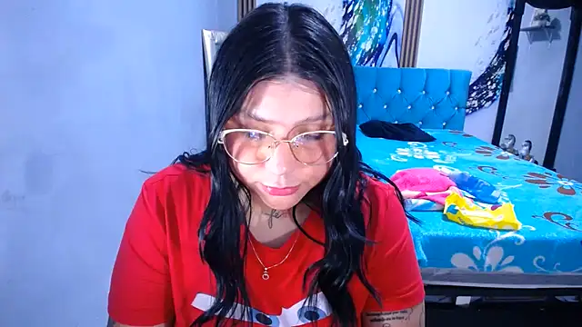 Snapshot of venuxwilliam chatting on June 2026 02:35:01 AM venuxwilliam online show from June 2026 02:35:01 AM
