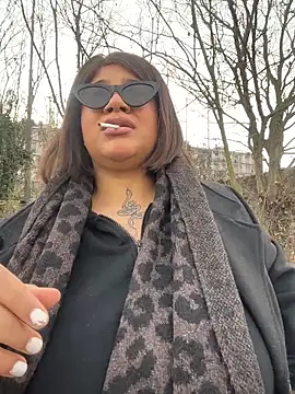 IamSashaLuv online show from November 2025 08:26:01 AM