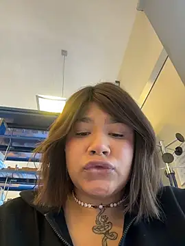 IamSashaLuv online show from November 2025 09:20:02 AM