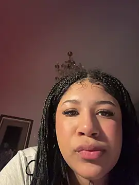 IamSashaLuv online show from April 2026 10:49:01 PM