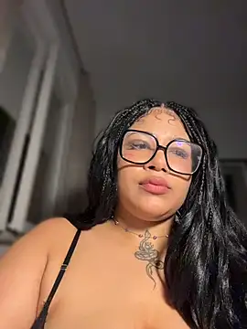 IamSashaLuv online show from May 2026 11:30:01 PM