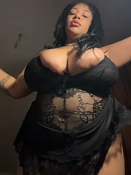 IamSashaLuv online show from July 2026 07:22:02 PM
